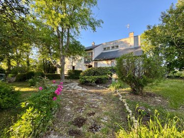 Maison a vendre Neuvy-Saint-Sépulchre 36230 Indre 250 m2 10 pièces 198000 euros