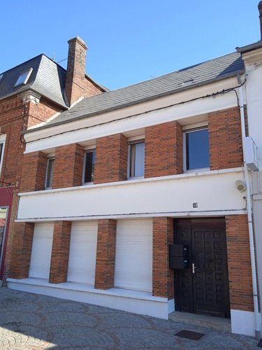 Immeuble a vendre Forges-les-Eaux 76440 Seine-Maritime 155 m2  177650 euros