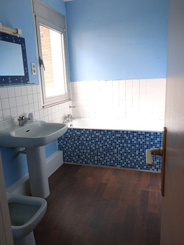 Immeuble a vendre Forges-les-Eaux 76440 Seine-Maritime 155 m2  177650 euros