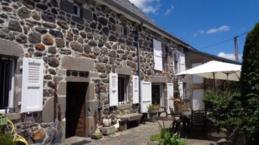 Maison a vendre Laveissenet 15300 Cantal 98 m2 3 pièces 233200 euros