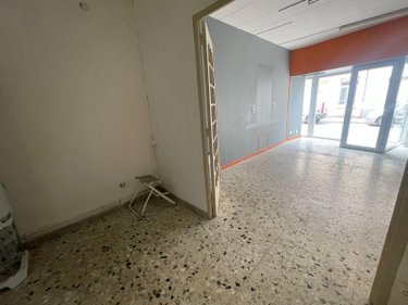 Location fonds et murs commerciaux Saint-Pol-sur-Ternoise 62130 Pas-de-Calais 29 m2  330 euros