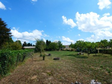 Terrain a batir a vendre Rochechouart 87600 Haute-Vienne 1714 m2  30240 euros