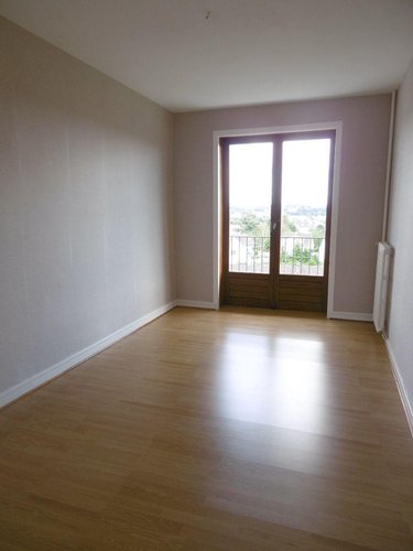 Location appartement Nogent-le-Rotrou 28400 Eure-et-Loir 65 m2  610 euros
