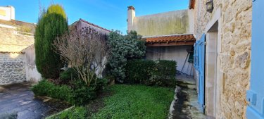 Maison a vendre L'Éguille 17600 Charente-Maritime 264 m2 12 pièces 426400 euros