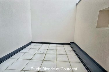 Appartement a vendre Hazebrouck 59190 Nord 70 m2  271920 euros