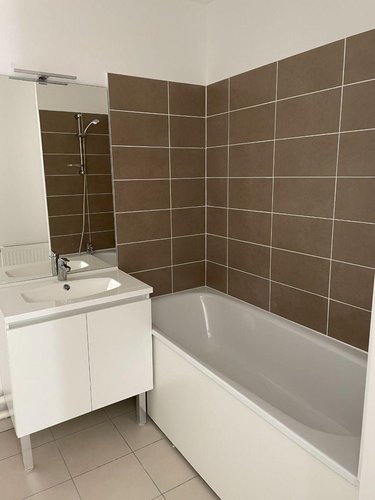 Location appartement Roubaix 59100 Nord 35 m2 2 pièces 550 euros