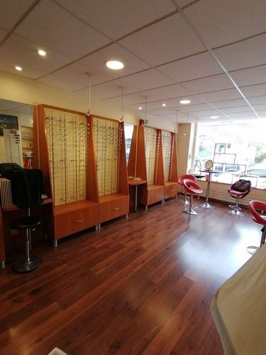 Location fonds et murs commerciaux Coudekerque-Branche 59210 Nord 59 m2  665 euros