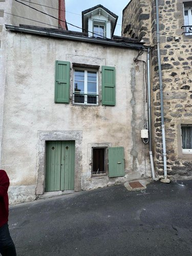Maison a vendre Murat 15300 Cantal 35 m2  56500 euros