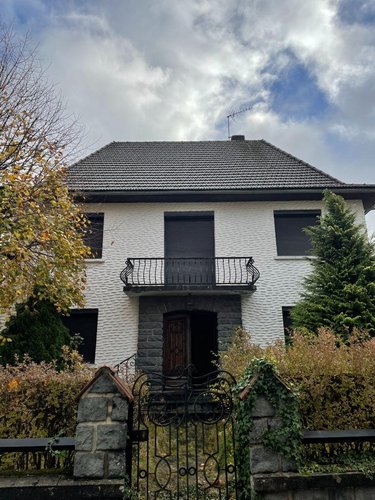 Maison a vendre Mauriac 15200 Cantal 225 m2  132500 euros