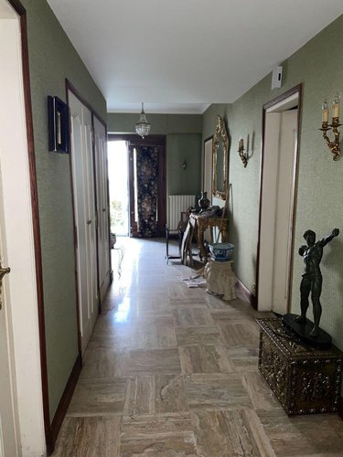 Maison a vendre Mauriac 15200 Cantal 225 m2  132500 euros