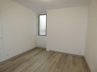 Location maison Chantelle 03140 Allier 57 m2 3 pièces 530 euros
