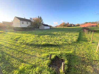 Terrain a batir a vendre La Chapelle-Saint-Aubin 72650 Sarthe 848 m2  210500 euros