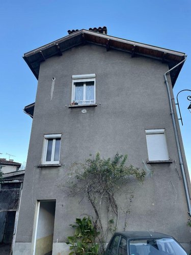 Immeuble a vendre Figeac 46100 Lot 143 m2  125600 euros