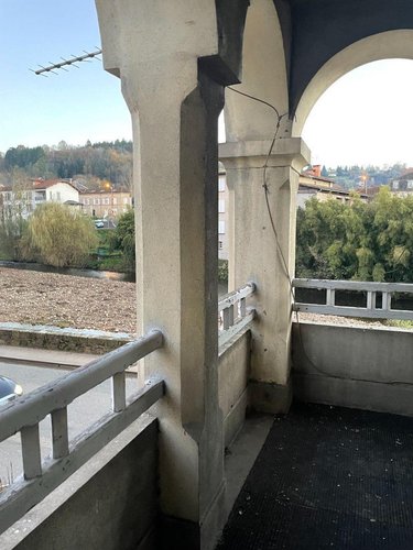 Immeuble a vendre Figeac 46100 Lot 143 m2  125600 euros
