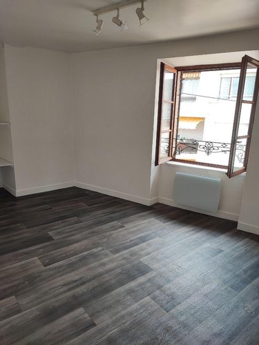 Immeuble a vendre Limoges 87000 Haute-Vienne 320 m2  293400 euros