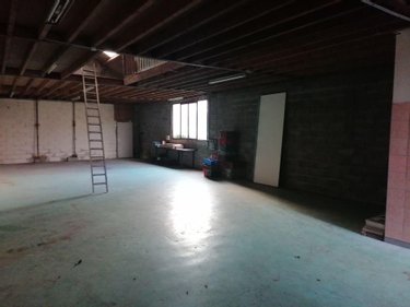 Location fonds et murs commerciaux Noyal-Châtillon-sur-Seiche 35230 Ille-et-Vilaine 150 m2  800 euros