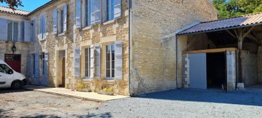 Location maison Le Gua 17600 Charente-Maritime 95 m2 5 pièces 895 euros