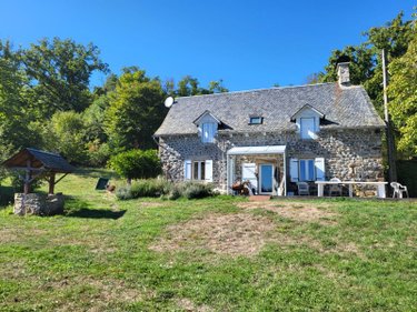 Bien agricole a vendre Sarroux - Saint Julien 19110 Corrèze  488800 euros