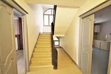 Immeuble a vendre Villefranche-de-Rouergue 12200 Aveyron 200 m2  155700 euros