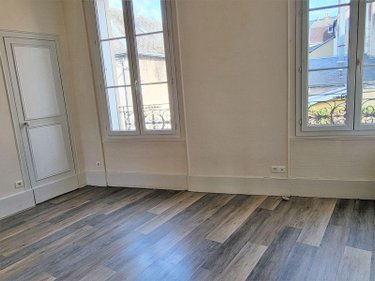 Immeuble a vendre Châteaudun 28200 Eure-et-Loir 110 m2  212500 euros