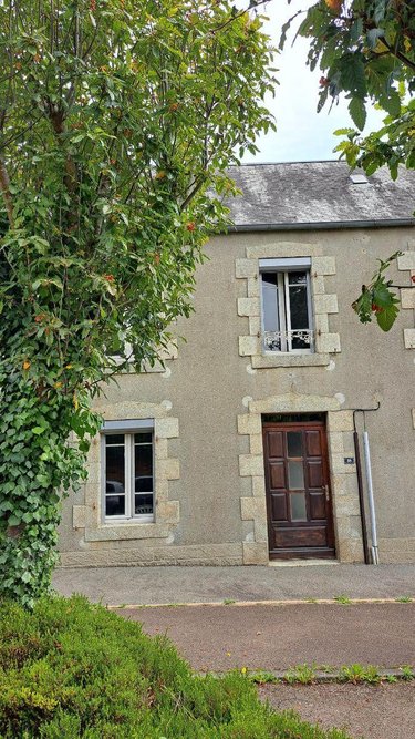 Maison a vendre Guerlesquin 29650 Finistère 110 m2 6 pièces 98500 euros