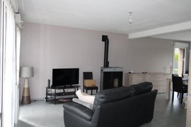 Location maison Uxem 59229 Nord 121 m2 5 pièces 1110 euros