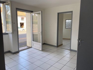 Immeuble a vendre Mauriac 15200 Cantal  190800 euros
