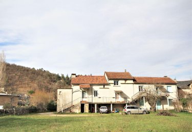 Immeuble a vendre Villefranche-de-Rouergue 12200 Aveyron 170 m2  139670 euros