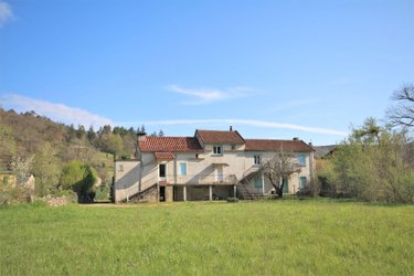 Immeuble a vendre Villefranche-de-Rouergue 12200 Aveyron 170 m2  139670 euros