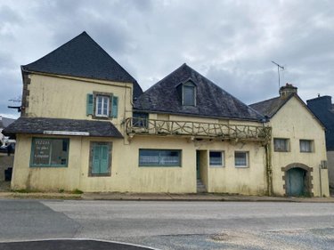 Immeuble a vendre Coray 29370 Finistère 350 m2  106000 euros