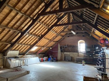 Immeuble a vendre Coray 29370 Finistère 350 m2  106000 euros