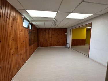 Location fonds et murs commerciaux Pessac 33600 Gironde 242 m2  960 euros