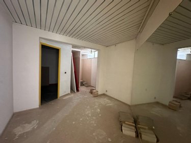 Location fonds et murs commerciaux Pessac 33600 Gironde 242 m2  1500 euros
