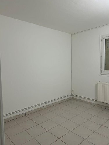 Location appartement Romilly-sur-Andelle 27610 Eure 70 m2 4 pièces 750 euros