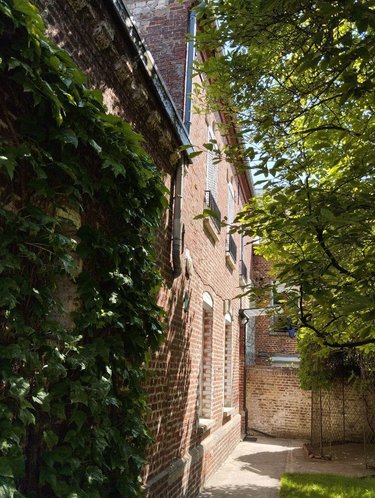 Maison a vendre Crécy-sur-Serre 02270 Aisne 240 m2 10 pièces 196000 euros