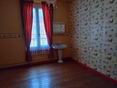 Maison a vendre Crécy-sur-Serre 02270 Aisne 240 m2 10 pièces 196000 euros