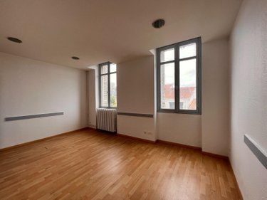 Fonds et murs commerciaux a vendre Le Bouscat 33110 Gironde 204 m2  682500 euros