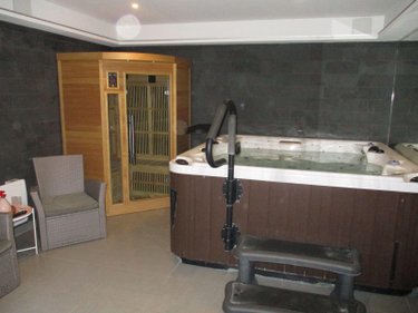 Immeuble a vendre Bergues 59380 Nord 148 m2  275600 euros