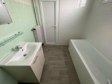 Location appartement Ussel 19200 Corrèze 70 m2 3 pièces 580 euros