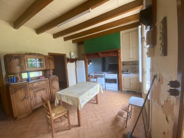 Maison a vendre Ally 15700 Cantal 130 m2  60420 euros