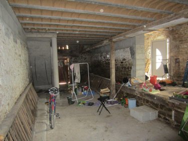Bien agricole a vendre Saint-Pierre-de-Varennes 71670 Saône-et-Loire  42400 euros