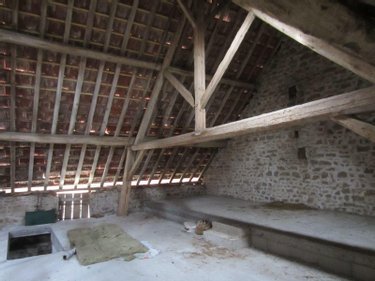 Bien agricole a vendre Saint-Pierre-de-Varennes 71670 Saône-et-Loire  42400 euros