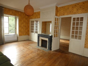 Appartement a vendre Thiers 63300 Puy-de-Dôme 197 m2 6 pièces 79900 euros