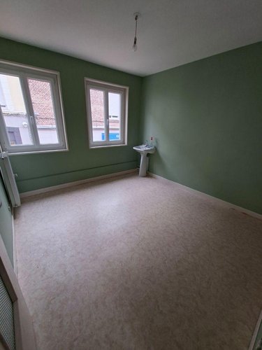 Location fonds et murs commerciaux Hazebrouck 59190 Nord 55 m2  950 euros