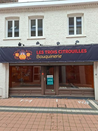 Location fonds et murs commerciaux Hazebrouck 59190 Nord 55 m2  950 euros