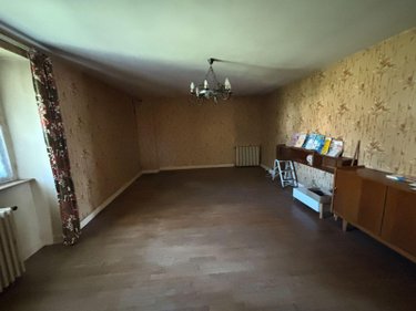 Immeuble a vendre Sousceyrac-en-Quercy 46190 Lot 220 m2  74200 euros