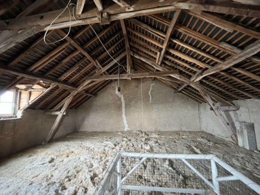 Immeuble a vendre Saint-Gaultier 36800 Indre 165 m2  107200 euros