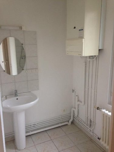 Location appartement Avallon 89200 Yonne 47 m2 2 pièces 400 euros