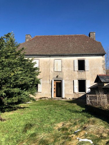 Maison a vendre Anglards-de-Salers 15380 Cantal 110 m2  53000 euros