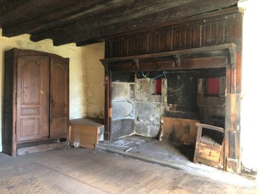 Maison a vendre Anglards-de-Salers 15380 Cantal 110 m2  53000 euros